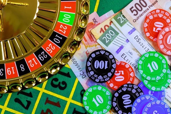 Live Togel Market draw studio on gengtoto com with ball machine and digital result display